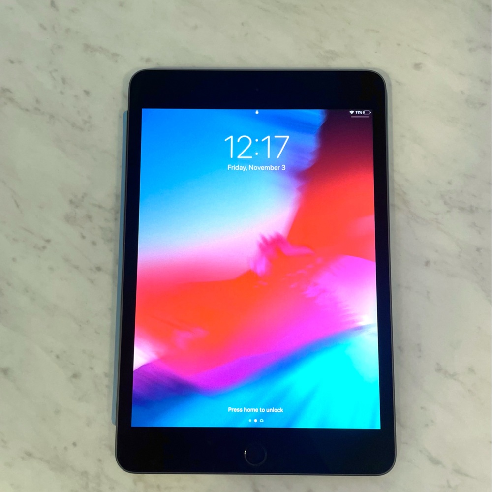 iPad Mini - model 2133